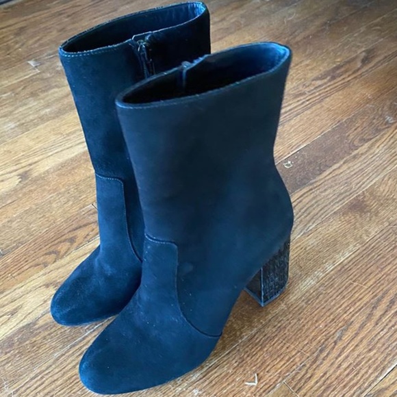 Michael Kors Suede Booties Size 8.5 - Picture 1 of 5